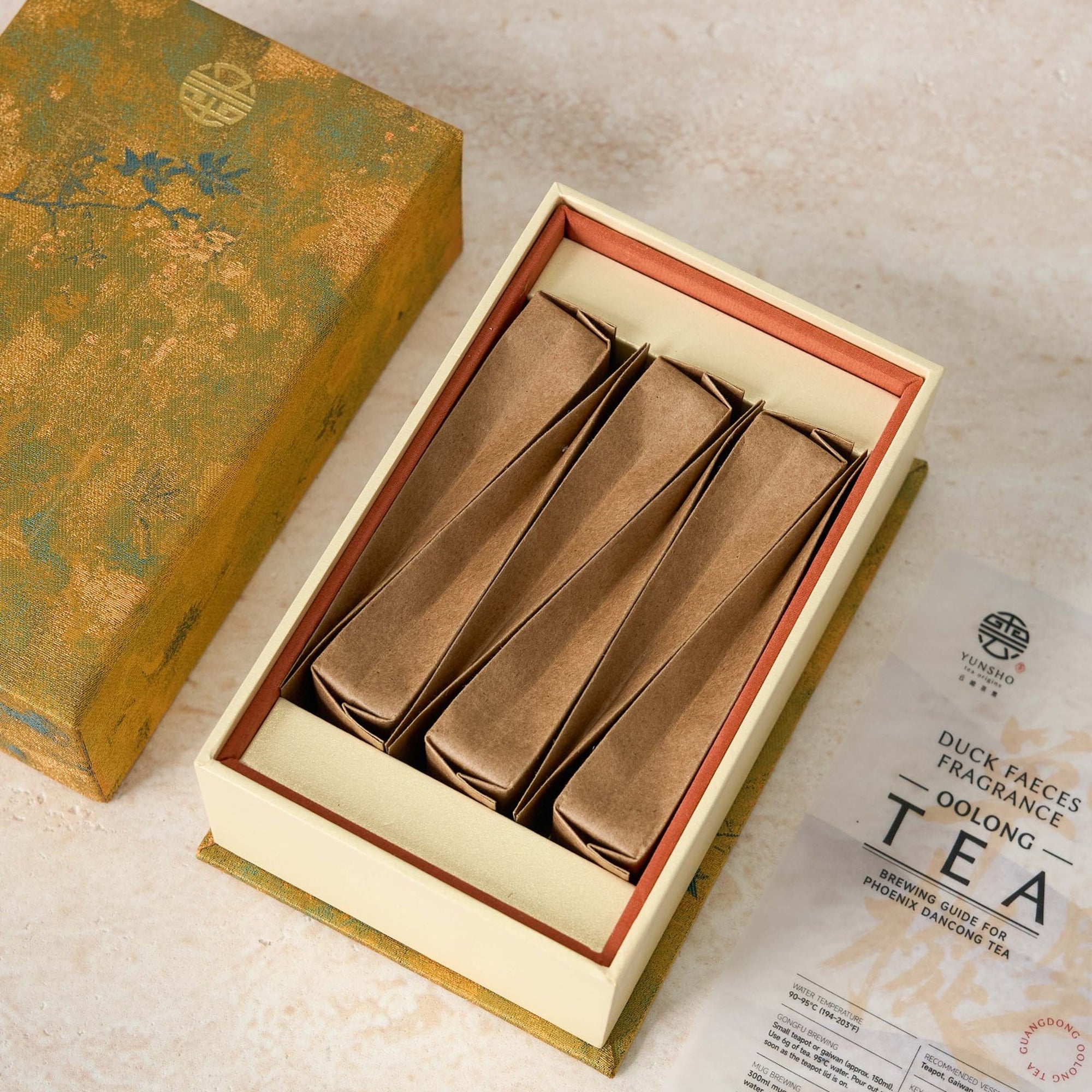 Open box packaging for Duck Shit Dancong Oolong Tea