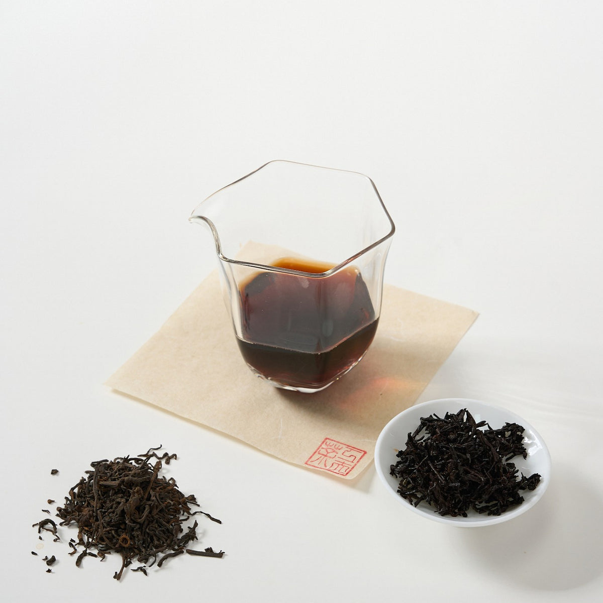 Brewed tea liquor of Liubao Tea
